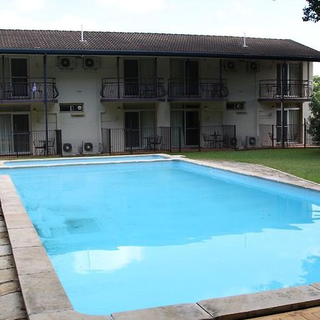 Waterview Gosford Motor Inn Bagian luar foto
