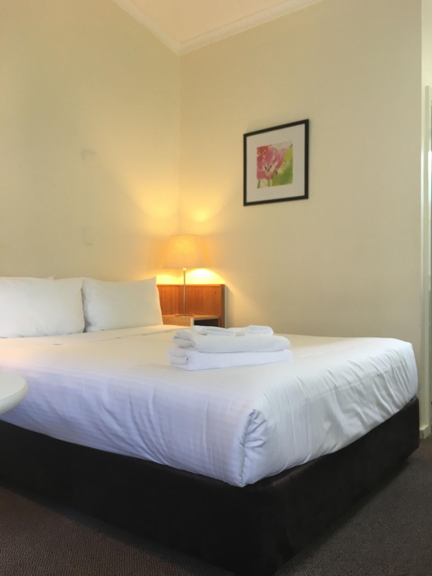 Waterview Gosford Motor Inn Bagian luar foto