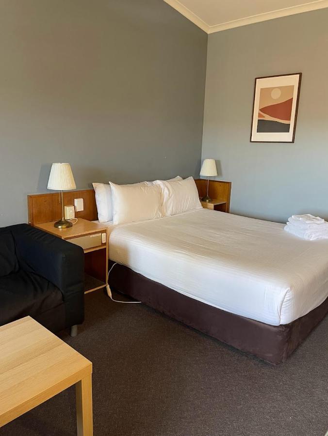 Waterview Gosford Motor Inn Bagian luar foto