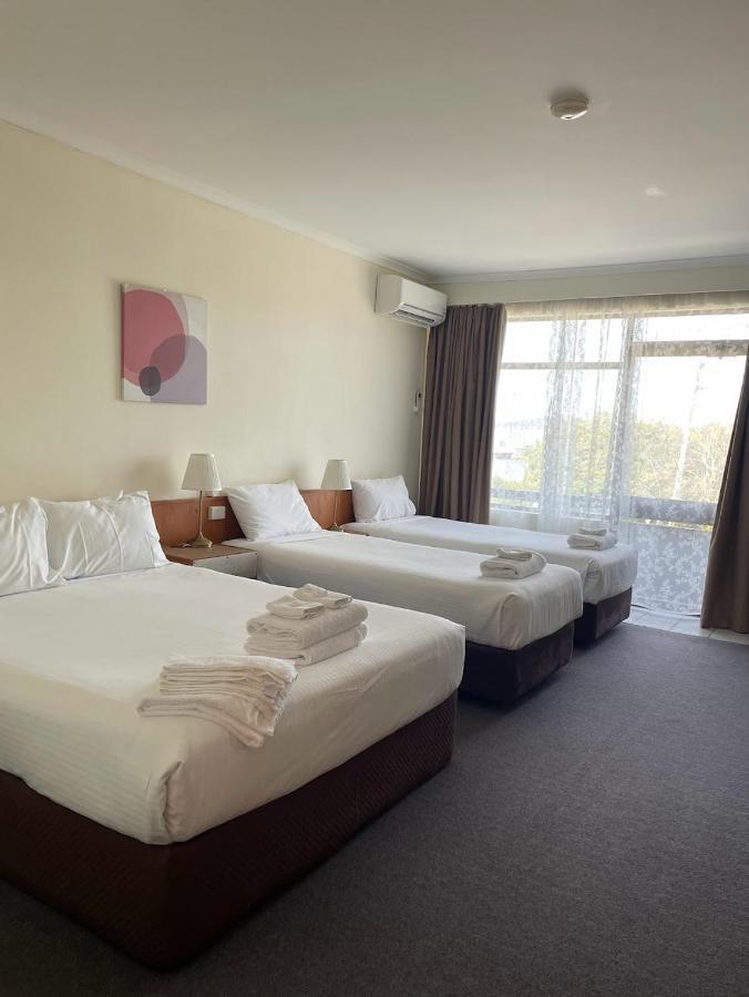 Waterview Gosford Motor Inn Bagian luar foto