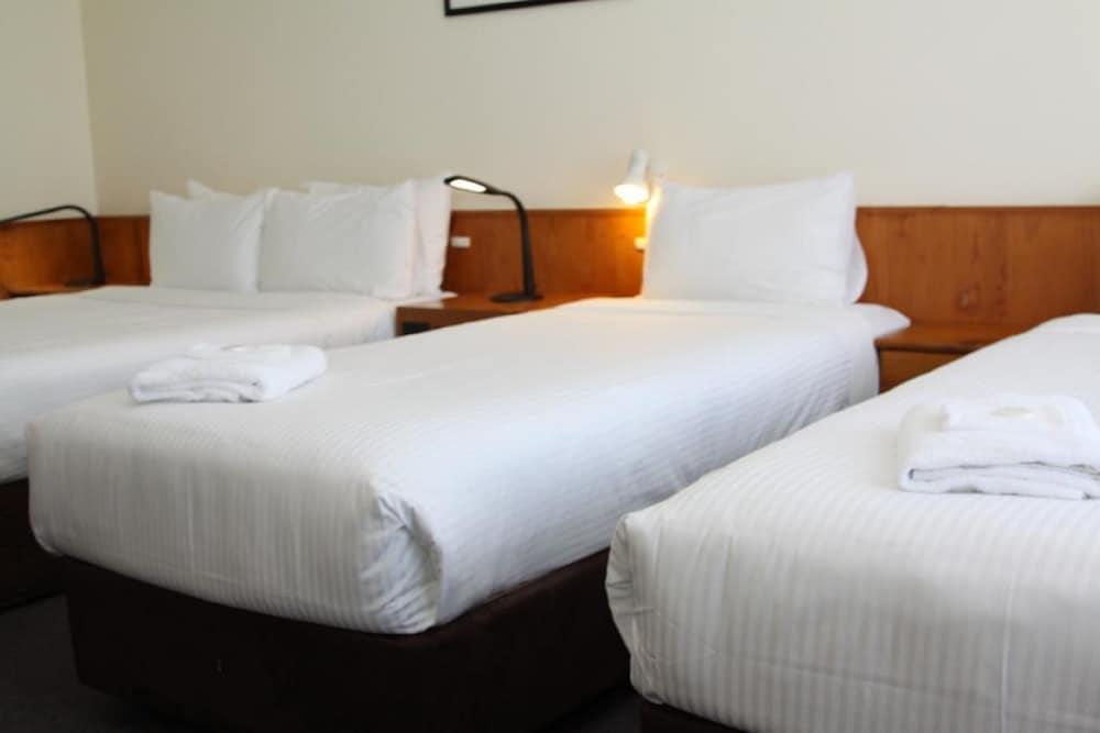 Waterview Gosford Motor Inn Bagian luar foto