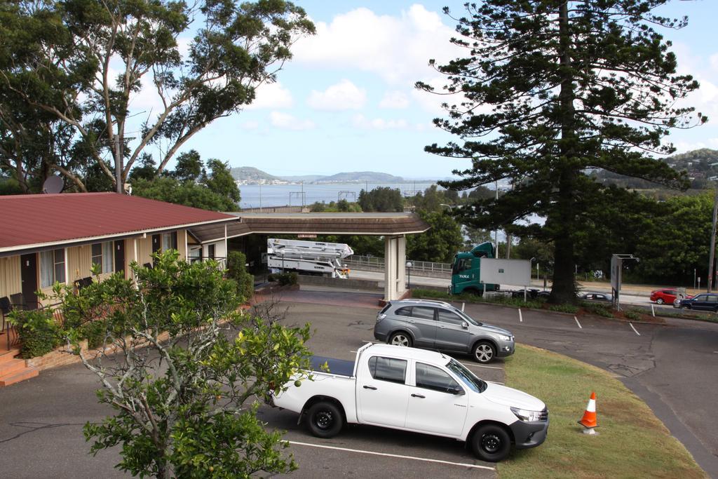 Waterview Gosford Motor Inn Bagian luar foto