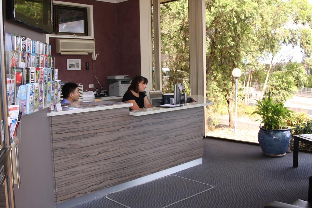Waterview Gosford Motor Inn Bagian luar foto