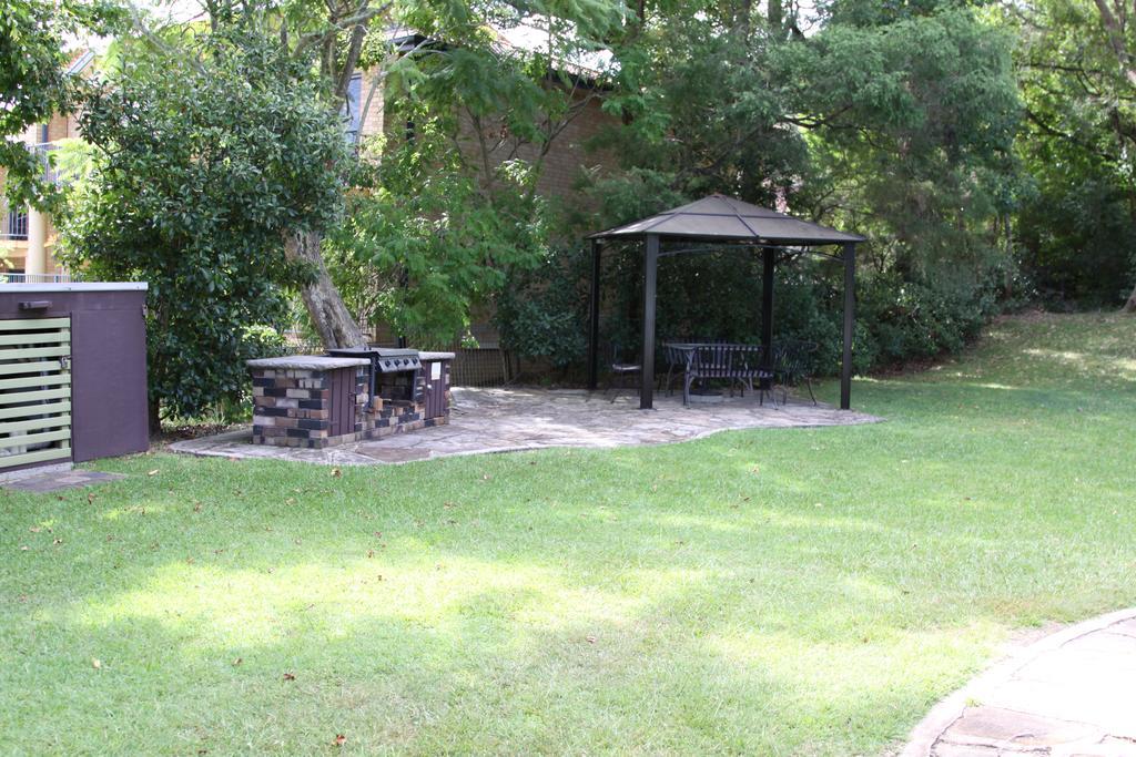 Waterview Gosford Motor Inn Bagian luar foto