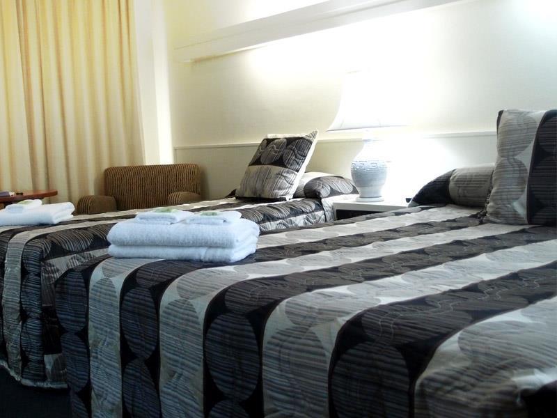 Waterview Gosford Motor Inn Bagian luar foto