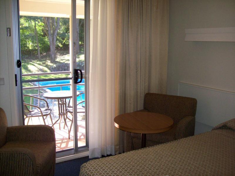 Waterview Gosford Motor Inn Bagian luar foto